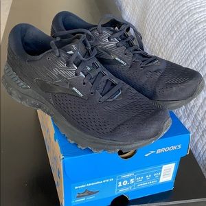 Brooks Adrenaline GTS 19